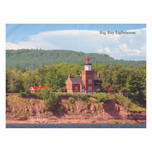 Big Bay Lighthouse aus Tischtuch Tischdecke (Vorderseite (Horizontal))