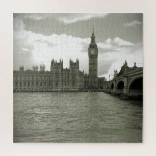 Big Ben Parlament in Black & White 20x20 - 676 pc Puzzle