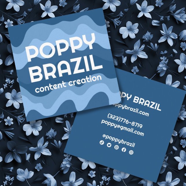 BIG BOLD RETRO Curvy Wavy Stripes Cool Blue Quadratische Visitenkarte (Von Creator hochgeladen)