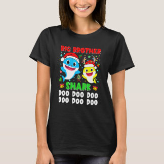 Big Brother Shark Weihnachten Doo Doo Familie Pass T-Shirt