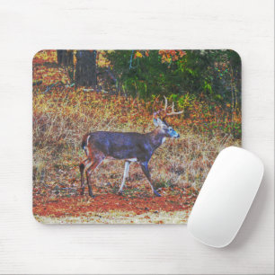 Big Buck Deer Wecke durch eine Wiesenkunst Mousepad