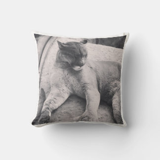 Big Cat Pillow Kissen