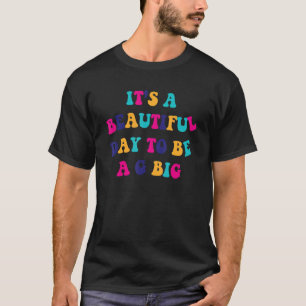 Big Fam Retro Hippy Studentinnenverbindung Big Lit T-Shirt
