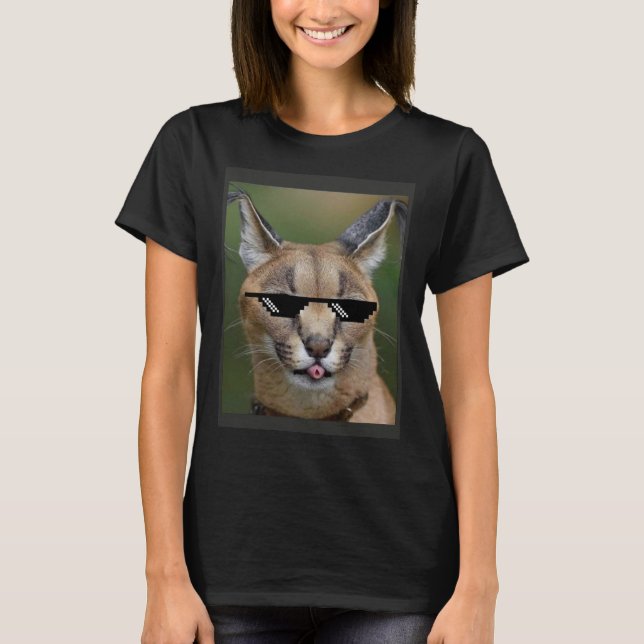 Big Floppa Meme Cute AKA Gregory  ears T-Shirt (Vorderseite)