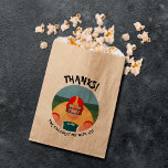 Big Football Player Super Sports Fan Geschenktütchen<br><div class="desc">Ein großer Burly-Football-Spieler ist auf diesen Gefälligkeitssäcken zu finden,  bereit,  Popcorn,  Erdnüsse zu füllen oder lassen,  sie am Party zu füllen oder sie mit einer Goodie-Tasche Zuhause zu schicken. PASSENDE Artikel in unserem Geschäft.</div>