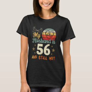 Big Heart Ehefrau glücklich mir, mein Mann ist 56 T-Shirt