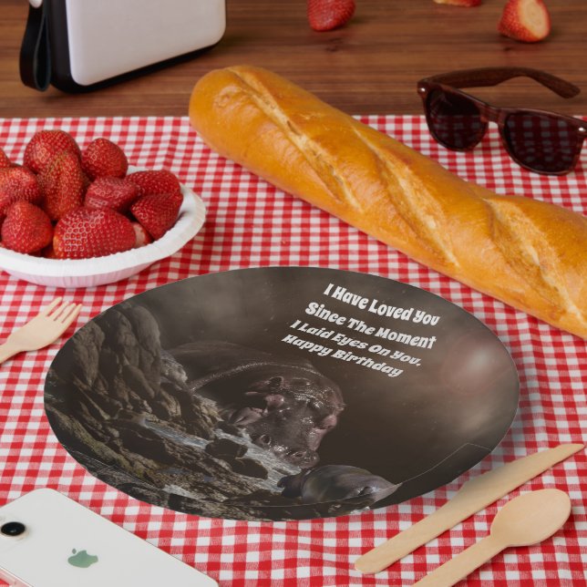 **"Big Heart, Tiny Liebe: Eine Riesenhippo-Zuneigu Pappteller (Picknick)