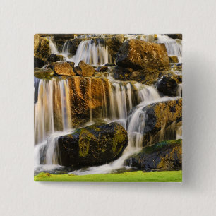 Big Island, Hawaii. Kaskadenbach, Big Island Button
