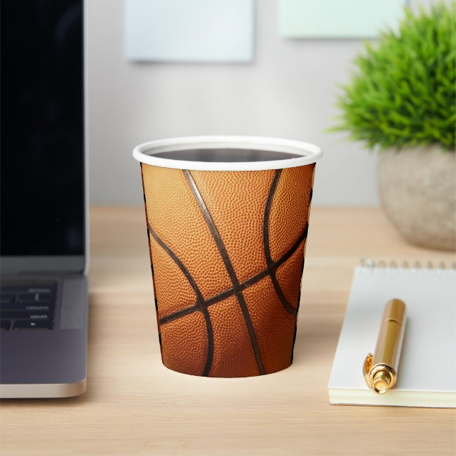 Big Pimply Orange Basketball, Paper Party Cups Pappbecher (InSitu)
