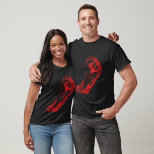 Big Red reckt trotzige Faust T-Shirt
