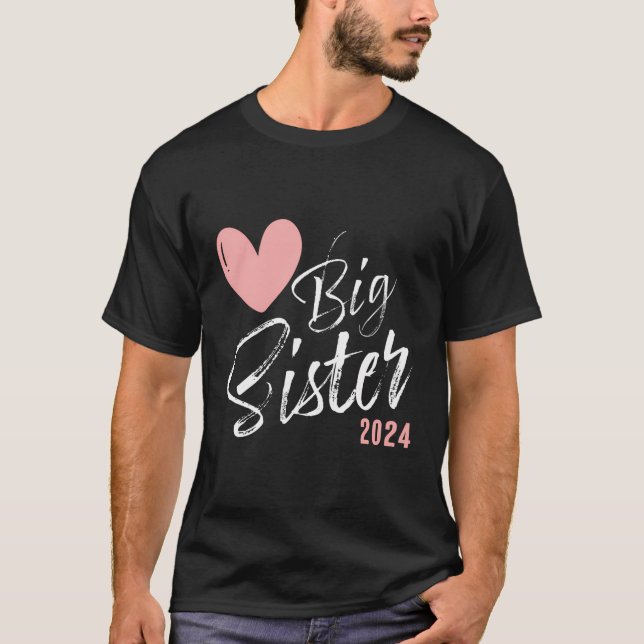 Big Sister 2024 - Big Sis 2024 Heart Girl T-Shirt (Vorderseite)