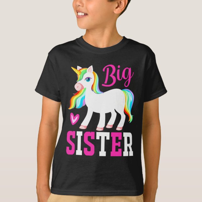 Big Sister Magical Unicorn mit Rainbow Mane & Schw T-Shirt (Vorderseite)