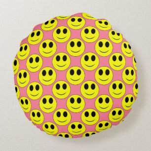 Big Yellow Happy Allover Rundes Kissen