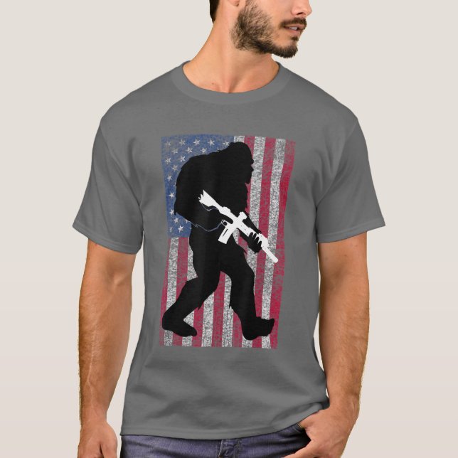 Bigfoot 2. Änderung Recht auf Bear Arms Geschenk T-Shirt (Vorderseite)