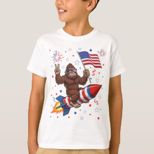 Bigfoot 4. Juli Patriotische Rakete und Feuerwerk T-Shirt