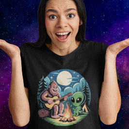 Bigfoot Alien UFO Kryptiden-Begegnung Paranormal Tri-Blend Shirt