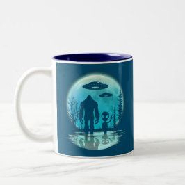 Bigfoot Alien UFO Zweifarbige Tasse