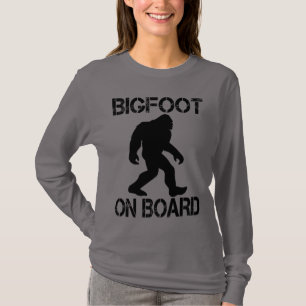Bigfoot auf Board Funny Bigfoot T-Shirt