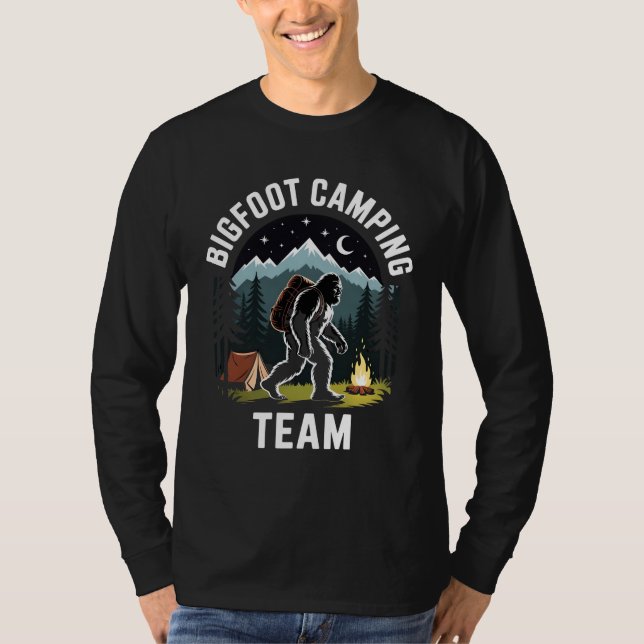 Bigfoot Camping Team Shirt, Funny Sasquatch Campfi T-Shirt (Vorderseite)