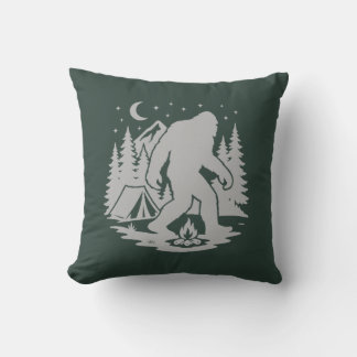 Bigfoot Camping Throw Pillow Kissen