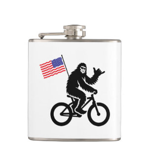 Bigfoot Cycling American Flag Flachmann
