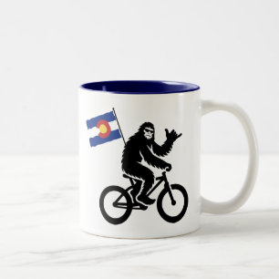Bigfoot Cycling Colorado Flag Zweifarbige Tasse