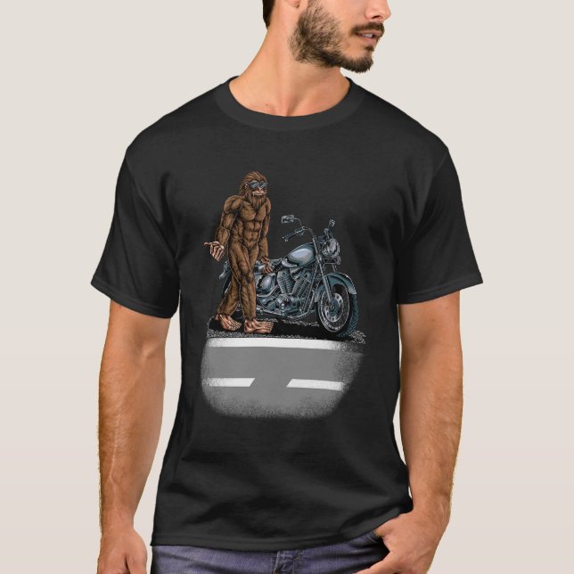 Bigfoot Fahren eines Motorrads, das versucht, eine T-Shirt (Vorderseite)