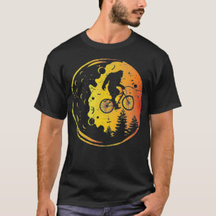 Bigfoot Fullmoon Sonniges Fahrrad Sasquatch Männer T-Shirt