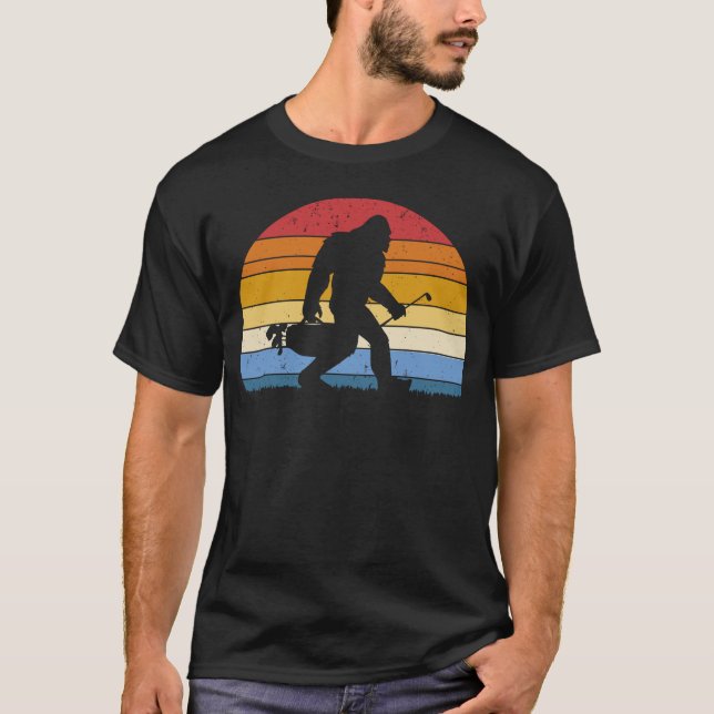 Bigfoot Golf Team Funny Golf Vintag T-Shirt (Vorderseite)