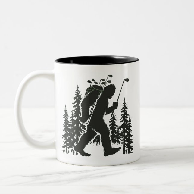 Bigfoot Golfer Tree Funny Sasquatch Golfing Golf Zweifarbige Tasse (Links)