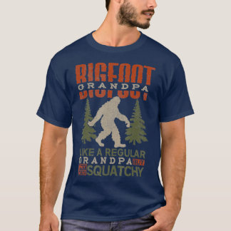 Bigfoot Grandpa Regular Grampy Sasquatch Men T-Shirt