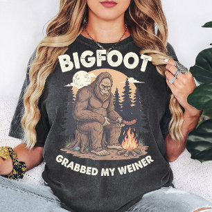 Bigfoot hat meine Wiener komische Camping-Sasquatc T-Shirt