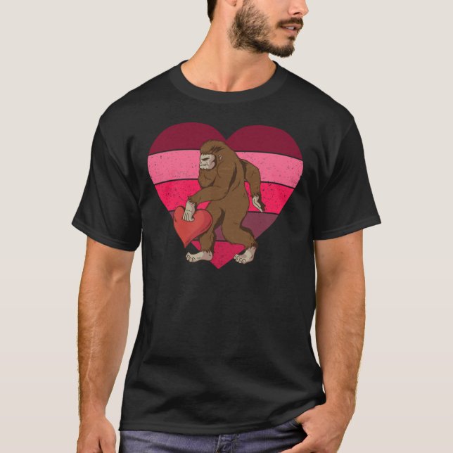 Bigfoot Herz Funny Valentine Day Liebe Sasquatch Y T-Shirt (Vorderseite)