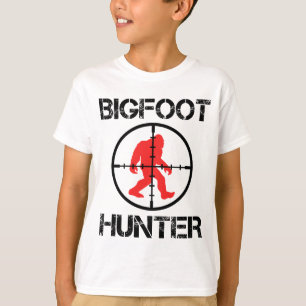 Bigfoot Hunter Funny Bigfoot Lover T-Shirt