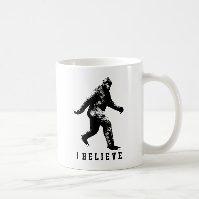 Bigfoot Ich glaube, anpassbare Text-Tasse Kaffeetasse (Rechts)