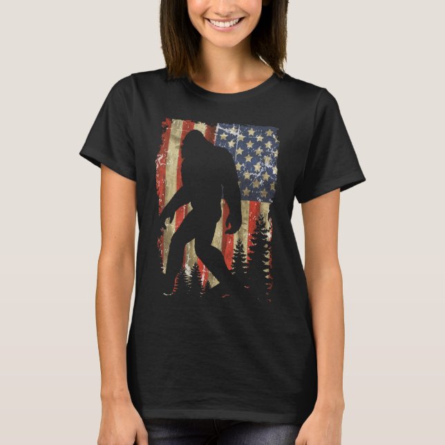 Bigfoot Ich glaube Sasquatch American Flag T-Shirt (Vorderseite)