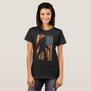 Bigfoot Ich glaube Sasquatch Patriot American Flag T-Shirt