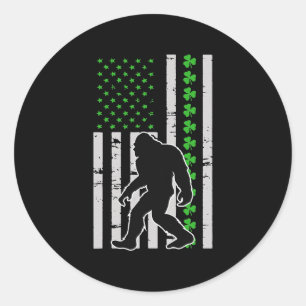 Bigfoot Irish St Patricks Day USA Flag Sasquatch Runder Aufkleber