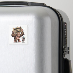 Bigfoot ist eifersüchtig auf meinen Chihuahua Magnet