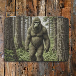 Bigfoot Laufen durch den Wald iPad Mini Hülle<br><div class="desc">Sasquatch Spaziergang durch die Bäume in der Wald ai Kunst.</div>