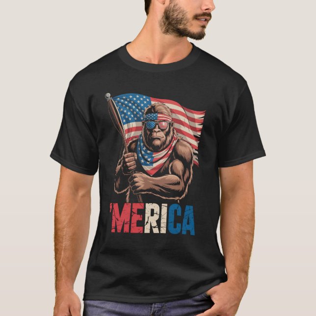 Bigfoot Merica American Flag Sasquatch Lover USA T-Shirt (Vorderseite)