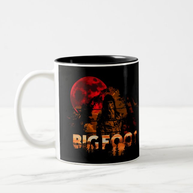 BigFoot Mountain Man Sasquatch Zweifarbige Tasse (Links)