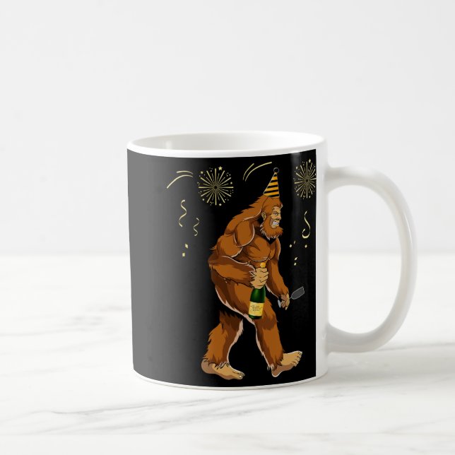 Bigfoot New Year Funny Outfit Sasquatch Holiday 20 Kaffeetasse (Rechts)