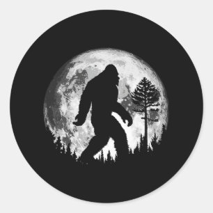 Bigfoot Night Stroll! Cooler Vollmond- und Pinienb Runder Aufkleber