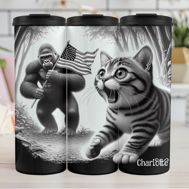 Bigfoot Patriot: Sasquatch, Katze, Flagge Thermosbecher (Von Creator hochgeladen)