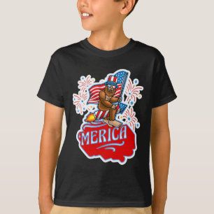Bigfoot Reiten auf Feuerwerk 4. Juli unabhängig T-Shirt