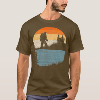 Bigfoot Retro Vintage Sasquatch Sonnenuntergang T-Shirt