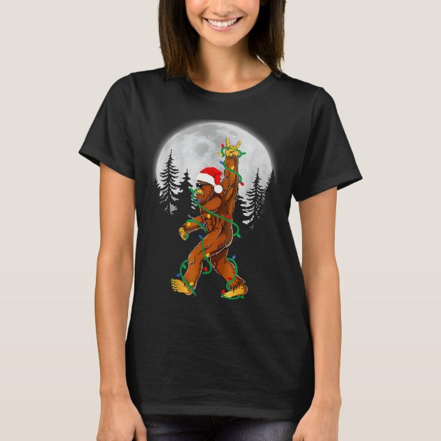 Bigfoot Santa Christmas Tree Lights Funny Xmas Sas T-Shirt (Vorderseite)