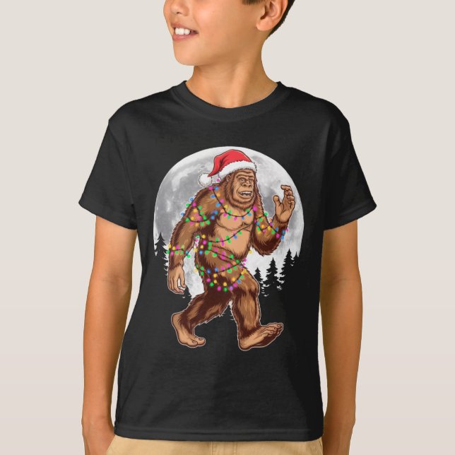 Bigfoot Santa Christmas Tree Lights Xmas Sasquatch T-Shirt (Vorderseite)