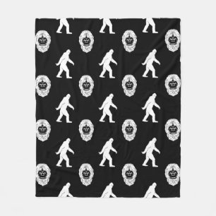 Bigfoot Sasquatch Black & White Fleecedecke